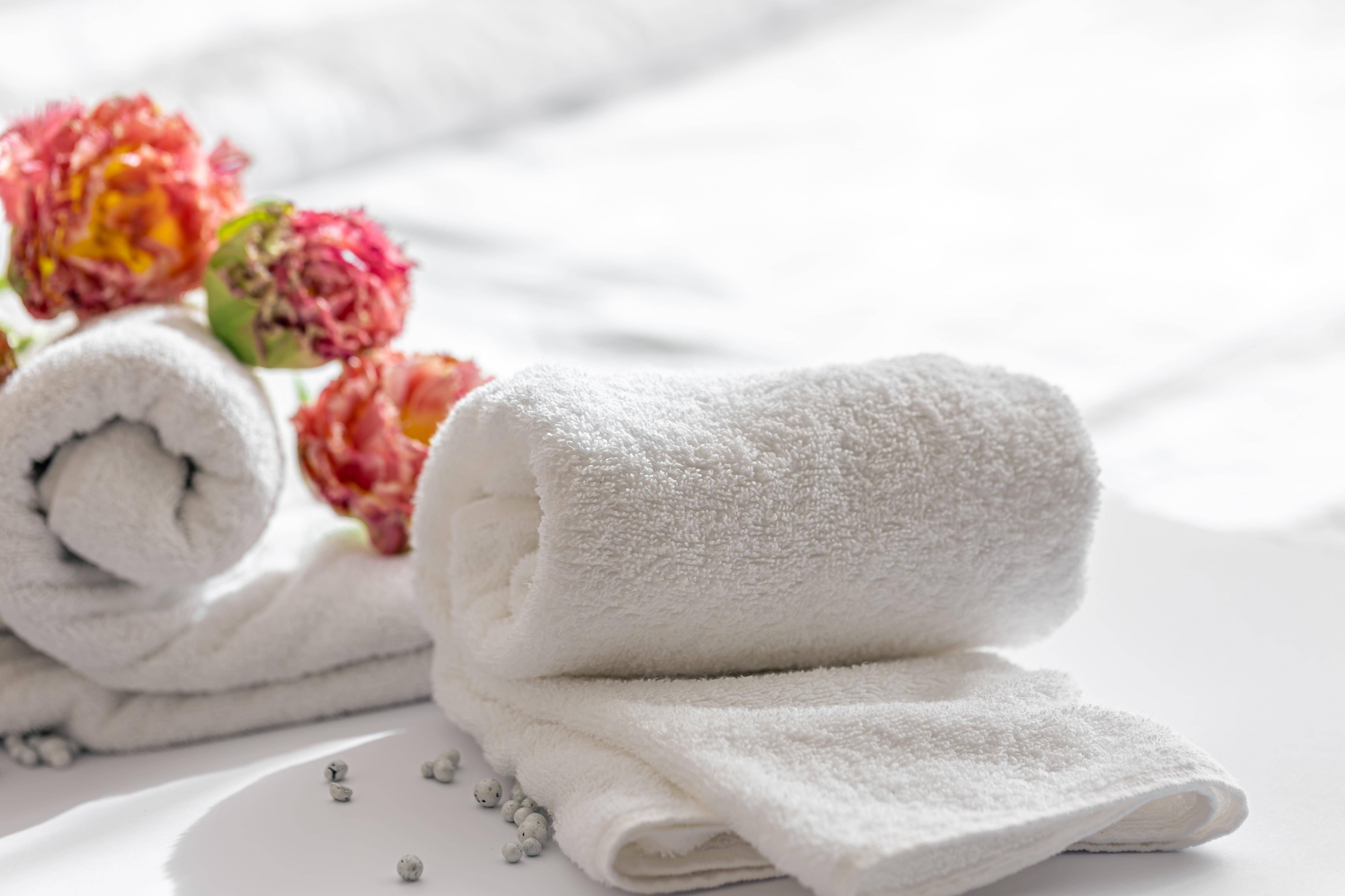 SOHUM Hand Towel - 100% Combed Cotton 150 Gram - 16x24"